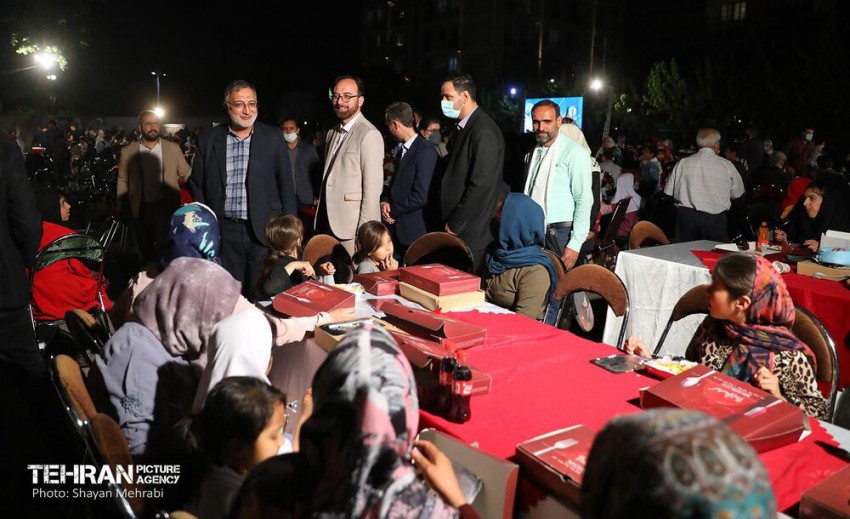 برگزاری مراسم ضیافت افطار کودکان شهر من. فروردین1401
